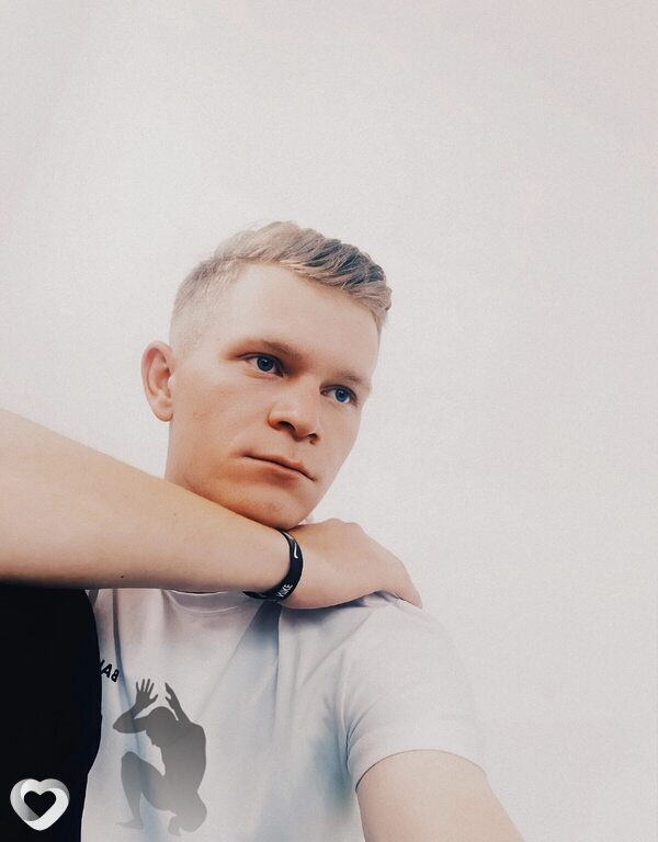 Денис, Павловская