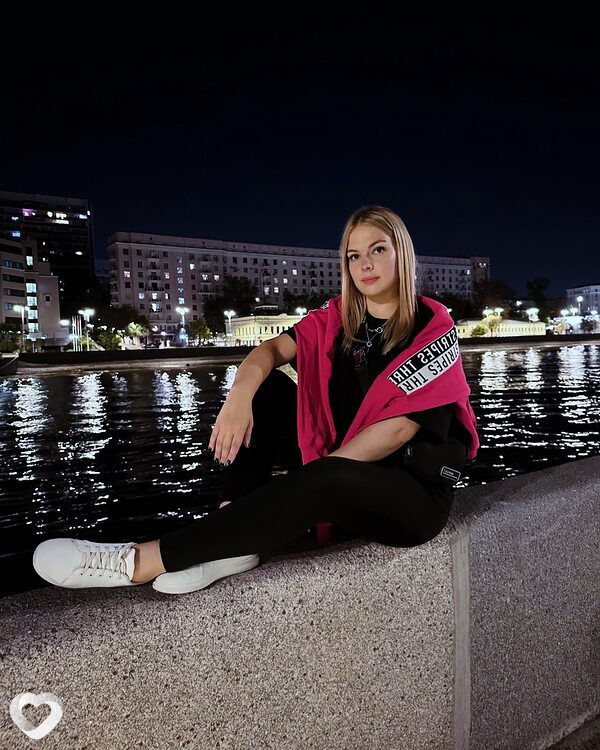Анна, 27, Москве — анкета №1431132
