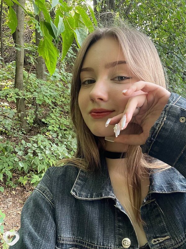 Аня, 20, Москве — анкета №1431066