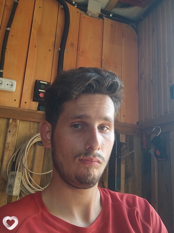 Глеб, 21, Барановичах — анкета №1431478
