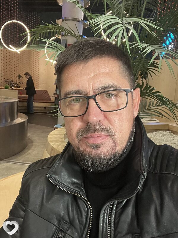 Артем, 47, Новосибирске — анкета №1432345