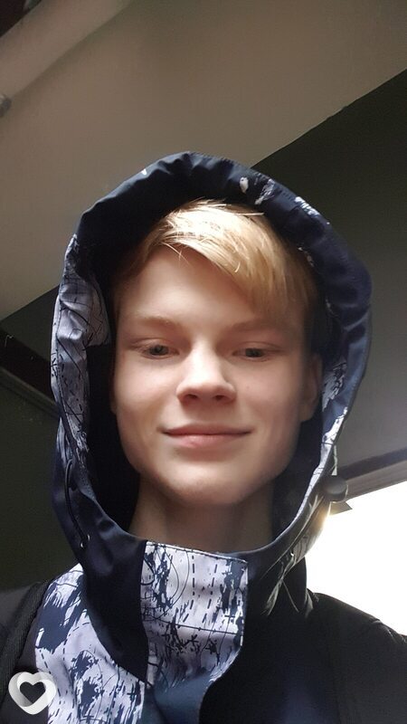 Денис, 20, Санкт-Петербурге — анкета №1432413