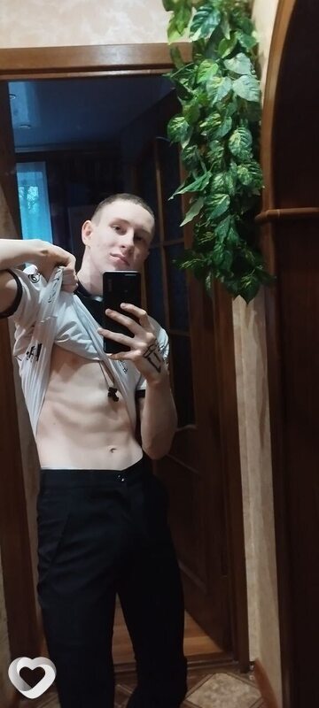 Илья, 20, Сергиеве Посаде — анкета №1432425