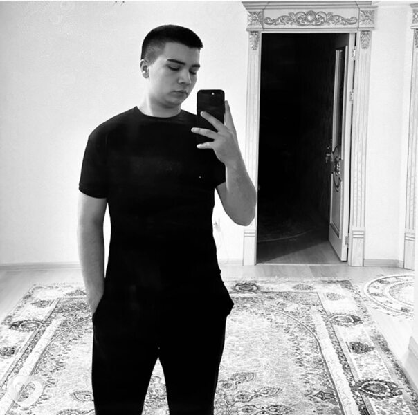 Muxammadmirzo, 22, Улан-Удэ — анкета №1432752