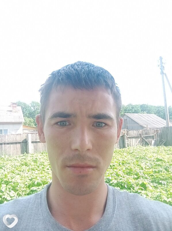 Женя, 24, Жлобине — анкета №1433051