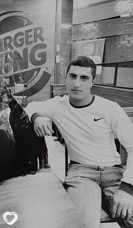 Артём, 22, Тюмени — анкета №1433099