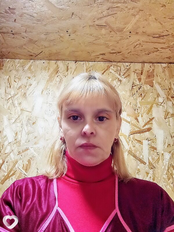 Алёна, 47, Уссурийске — анкета №1433387