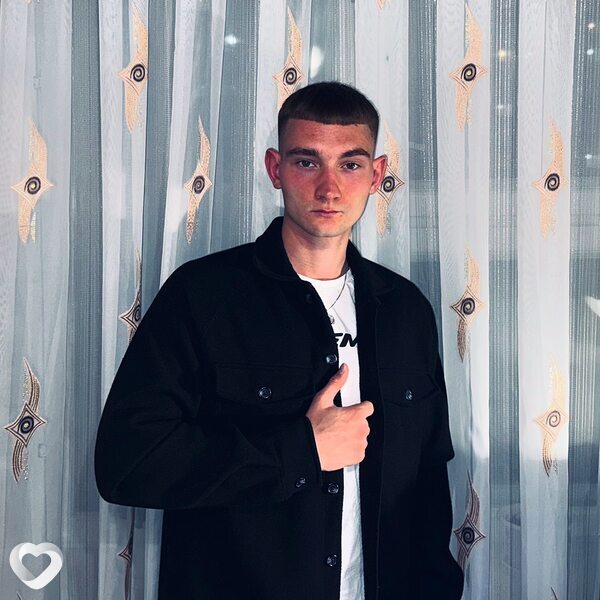 Влад, 23, Минске — анкета №1435098