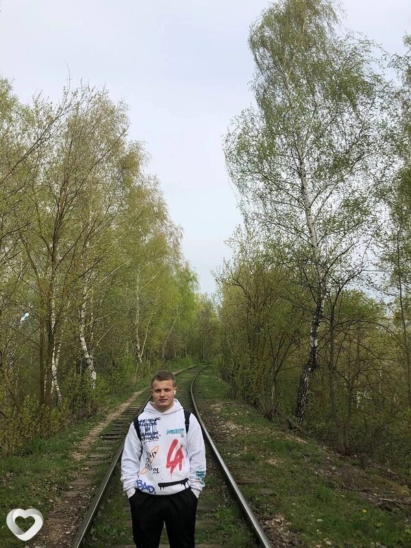 Илья, 21, Туле — анкета №1435348