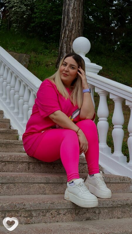 Алёна, 37, Ялте — анкета №1436307