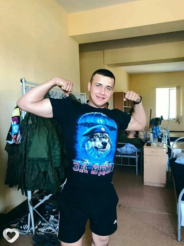 Дмитрий, 25, Лунинце — анкета №1436360
