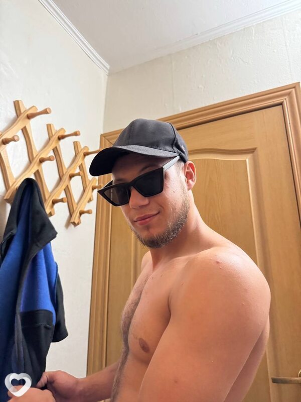 Виктор, 23, Самаре — анкета №1436742