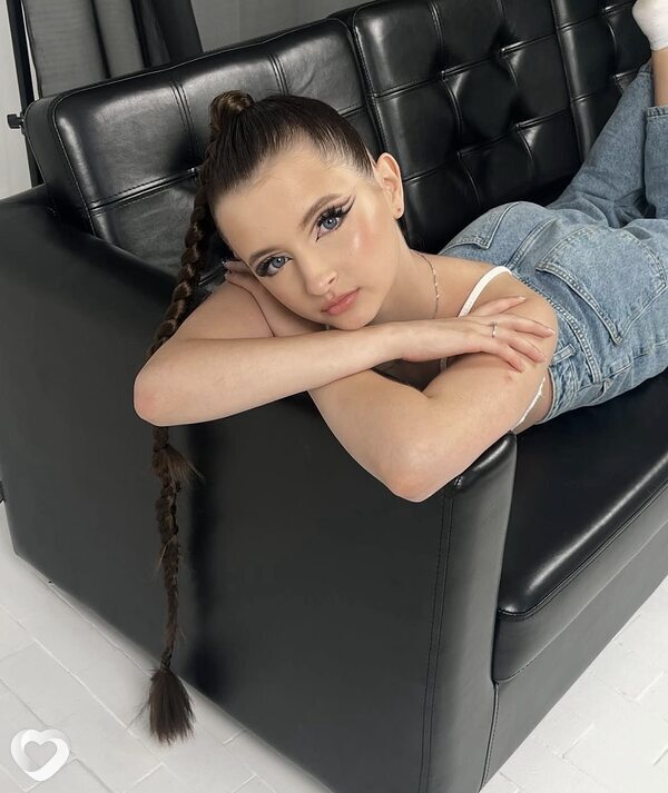 Александра, 20, Минске — анкета №1436921