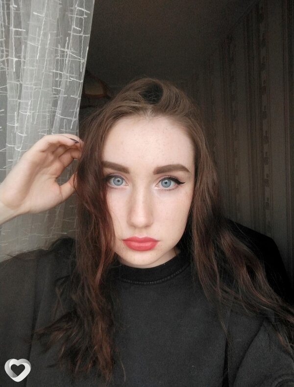 Алёна, 24, Новосибирске — анкета №1436814