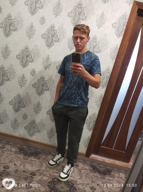 Александр, 23, Лельчицах — анкета №1437283