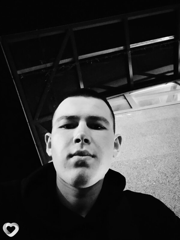 Серёга, 20, Казани — анкета №1437300