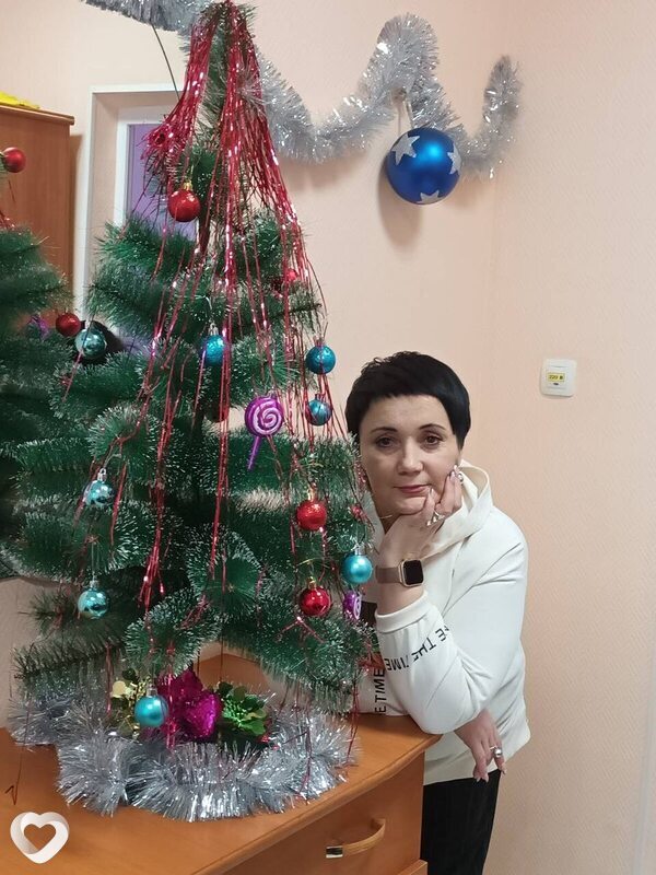 Арина, 51, Енакиеве — анкета №1437544