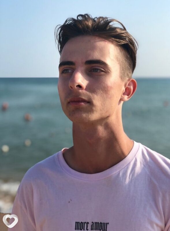 Иван, 23, Санкт-Петербурге — анкета №1437946