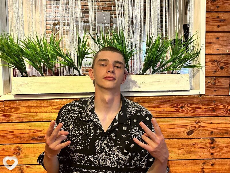 Дмитрий, 21, Борисове — анкета №1438199