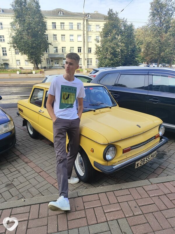 Максим, 20, Минске — анкета №1437962