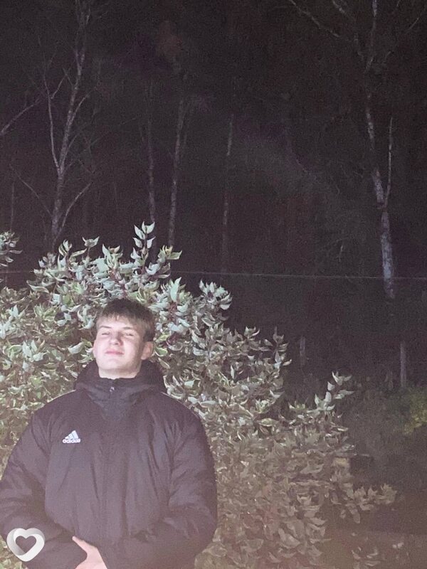 Максим, 22, Томске — анкета №1438671