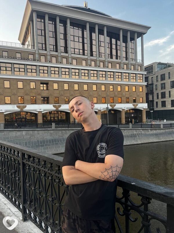 Кирилл, 20, Москве — анкета №1438523