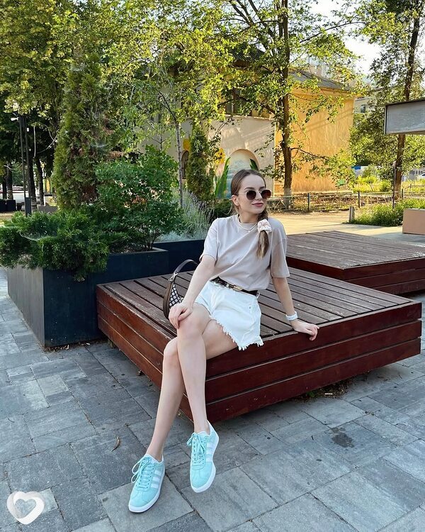 Елизавета, 27, Санкт-Петербурге — анкета №1438998