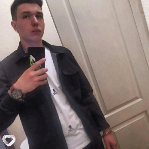 Михаил, 21, Камышине — анкета №1439671
