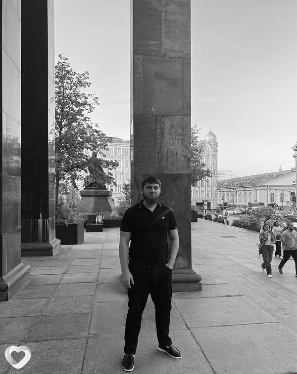 Умар, 29, Москве — анкета №1441191