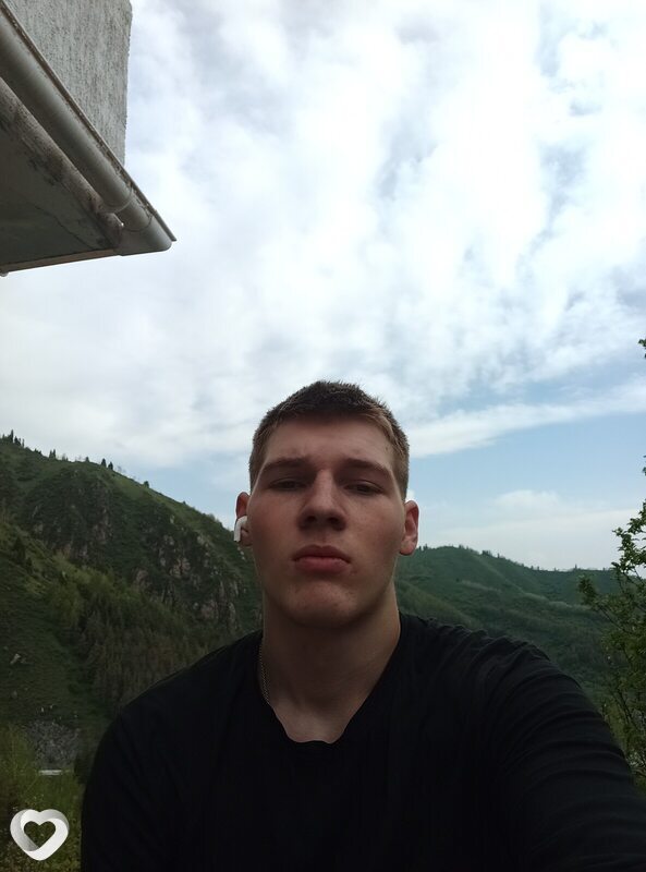 Дима, 21, Саратове — анкета №1441446