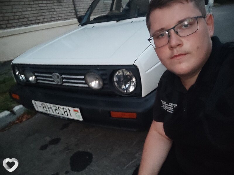 Юрий, 20, Минске — анкета №1441825