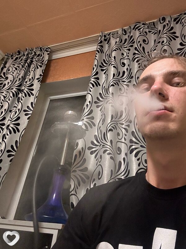 Александр, 27, Аксу — анкета №1442060