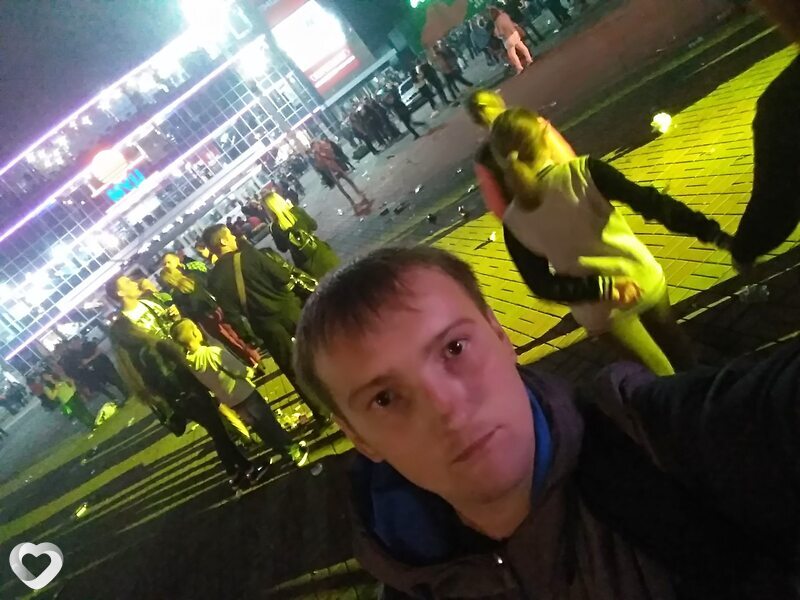 Антон, 34, Каменское — анкета №1442192