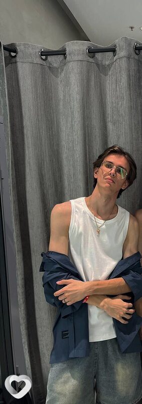 Дмитрий, 20, Москве — анкета №1442500