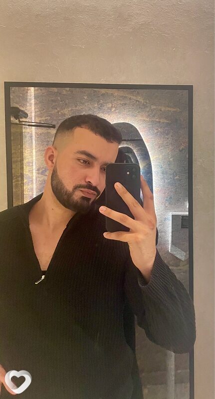 Oussama, 26, Гомеле — анкета №1443494
