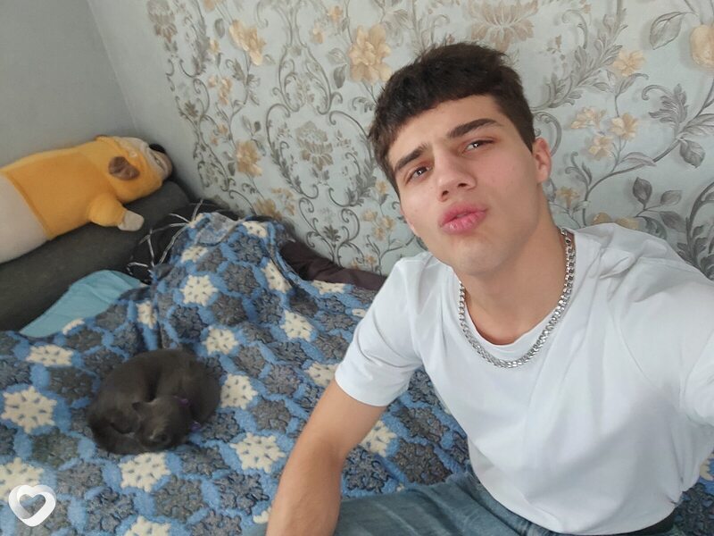 Миша, 21, Воронеже — анкета №1443553