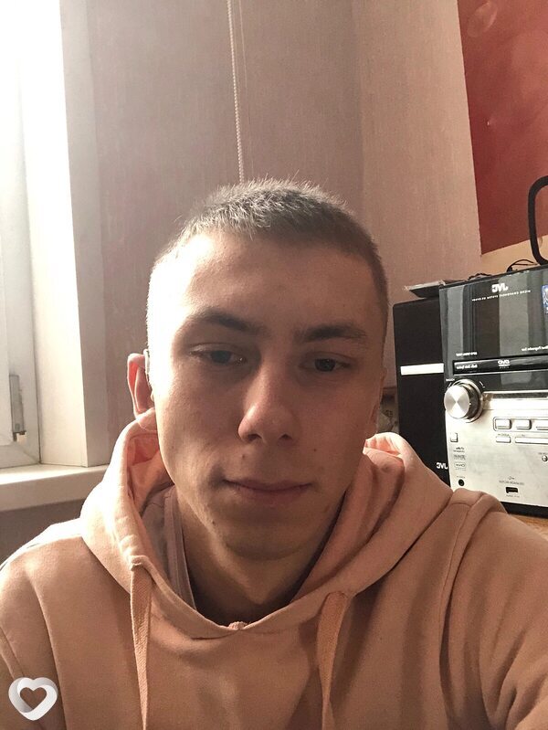 Максим, 25, Москве — анкета №1443748
