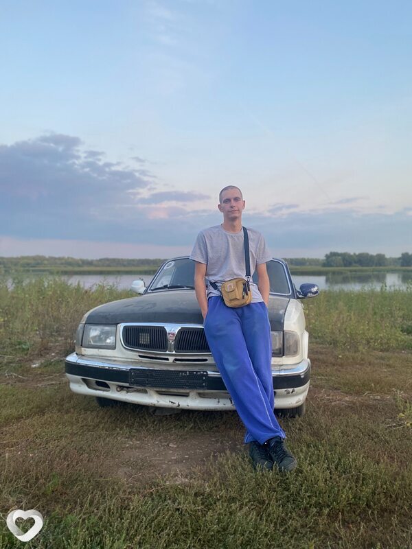 Иван, 23, Самаре — анкета №1444076