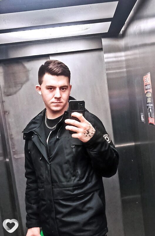 Даниил, 22, Архангельске — анкета №1444537