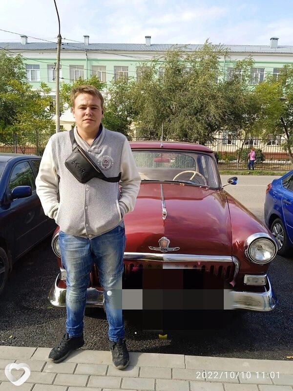 Илья, 21, Астрахани — анкета №1444860