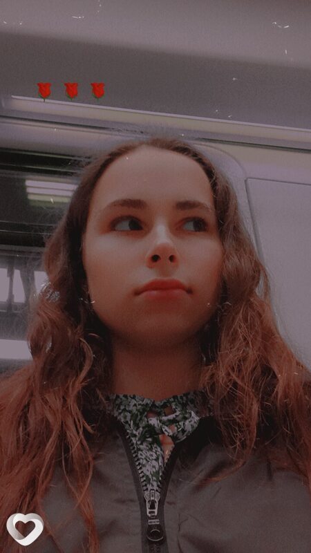 Вика, 21, Москве — анкета №1444751