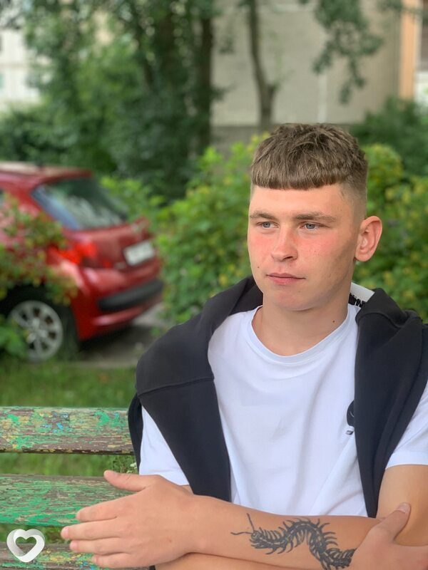 Максим, 23, Минске — анкета №1445192