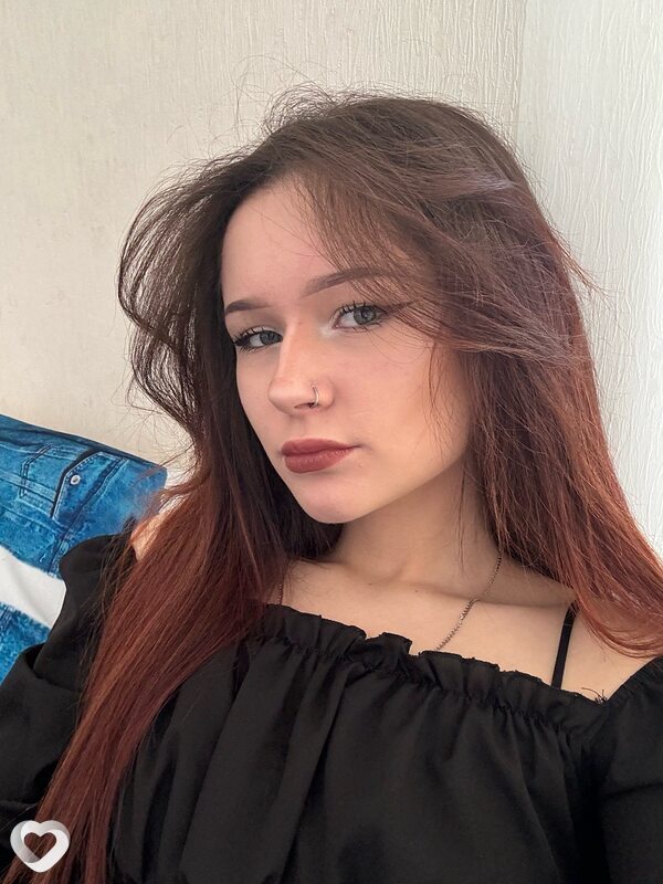 Алина, 23, Барнауле — анкета №1445884