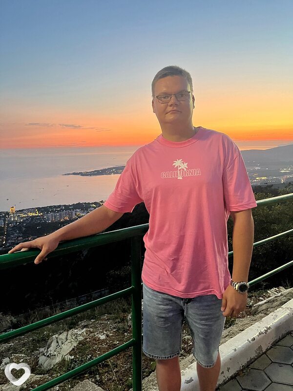 Дмитрий, 27, Новомосковске — анкета №1445680
