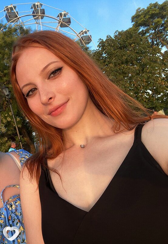 Вика, 25, Ейске — анкета №1447038