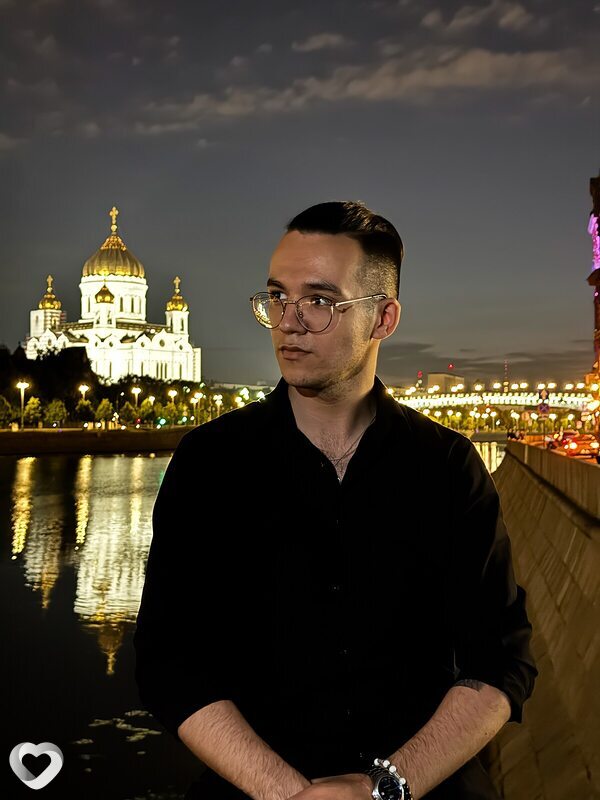 Эркин, 24, Москве — анкета №1447761