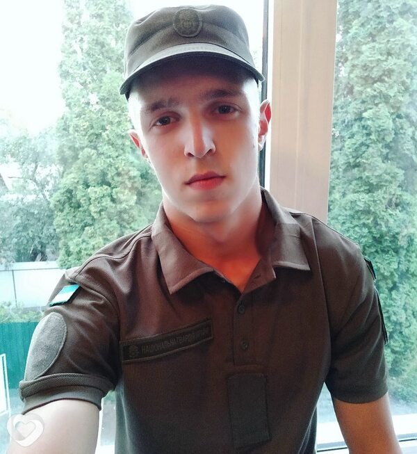 Иван, 27, Бобруйске — анкета №1447678