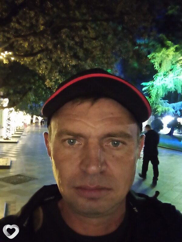 Денис, 39, Ялте — анкета №1448119