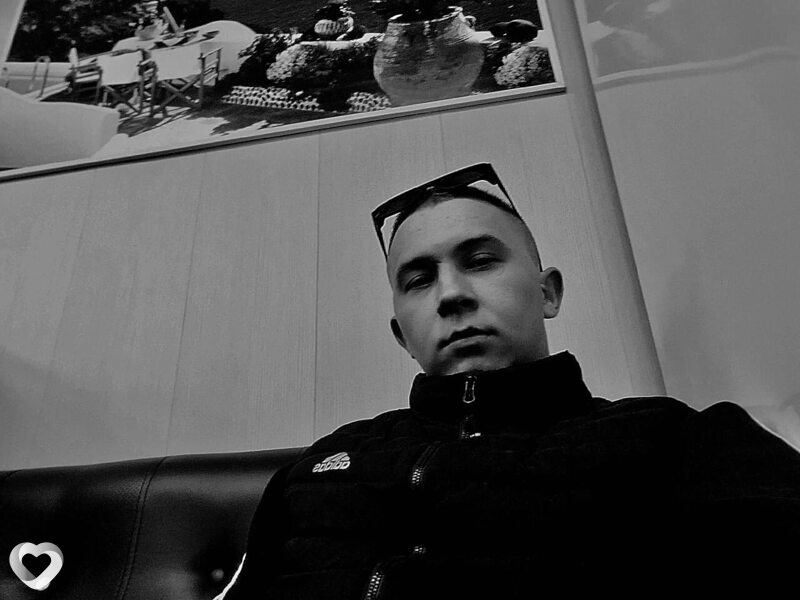 Артём, 24, Южно-Сахалинске — анкета №1448420