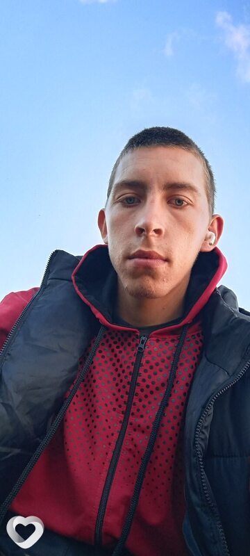 Сергей, 20, Иркутске — анкета №1449295